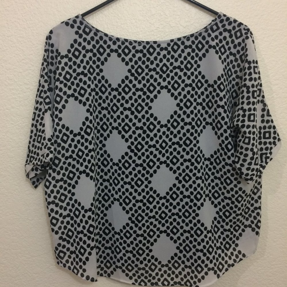 4/$25 🛍 Meadow Rue Anthropologie Boxy Layered Top - Picture 5 of 8